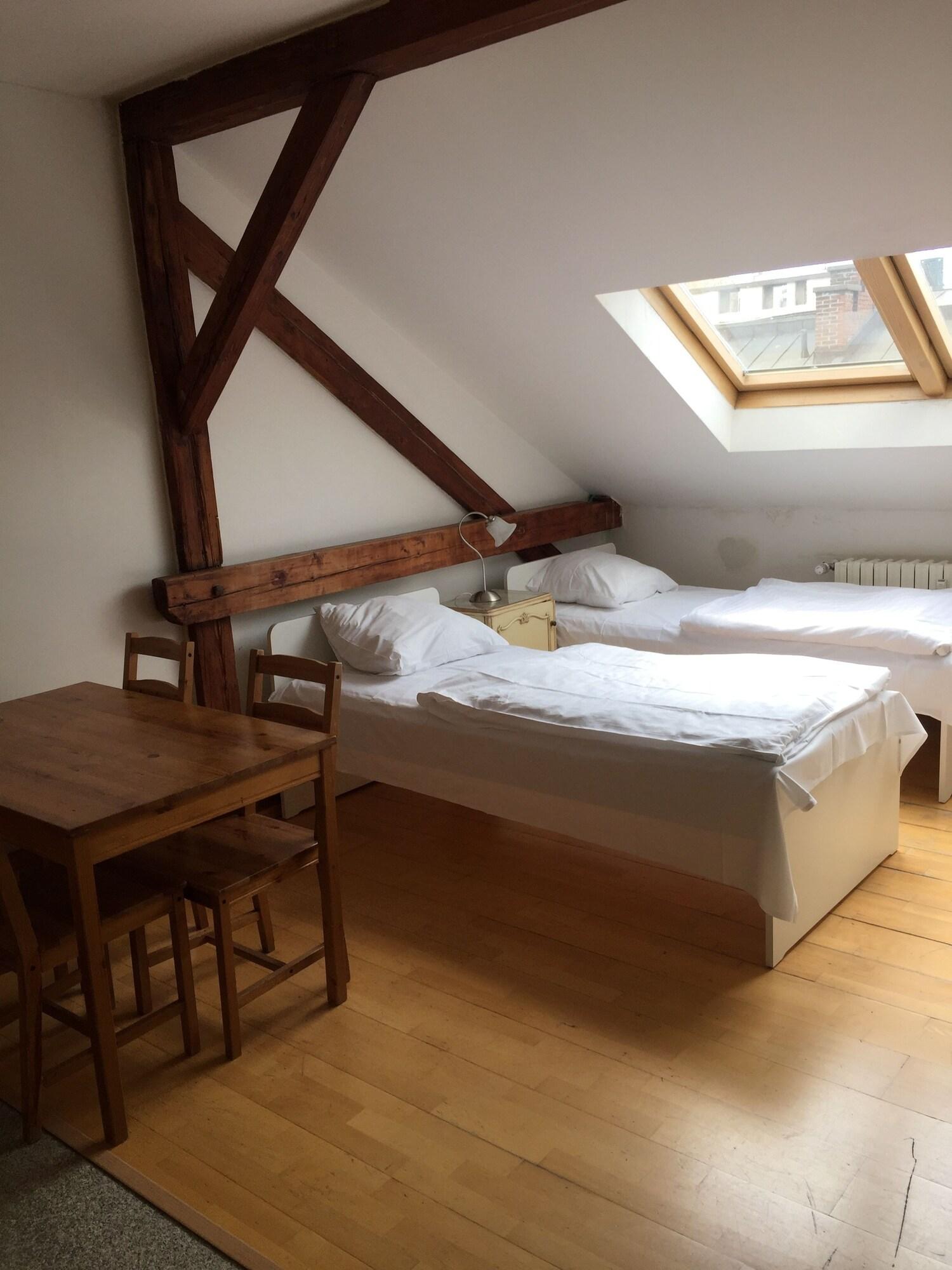 Rosemary Hostal *