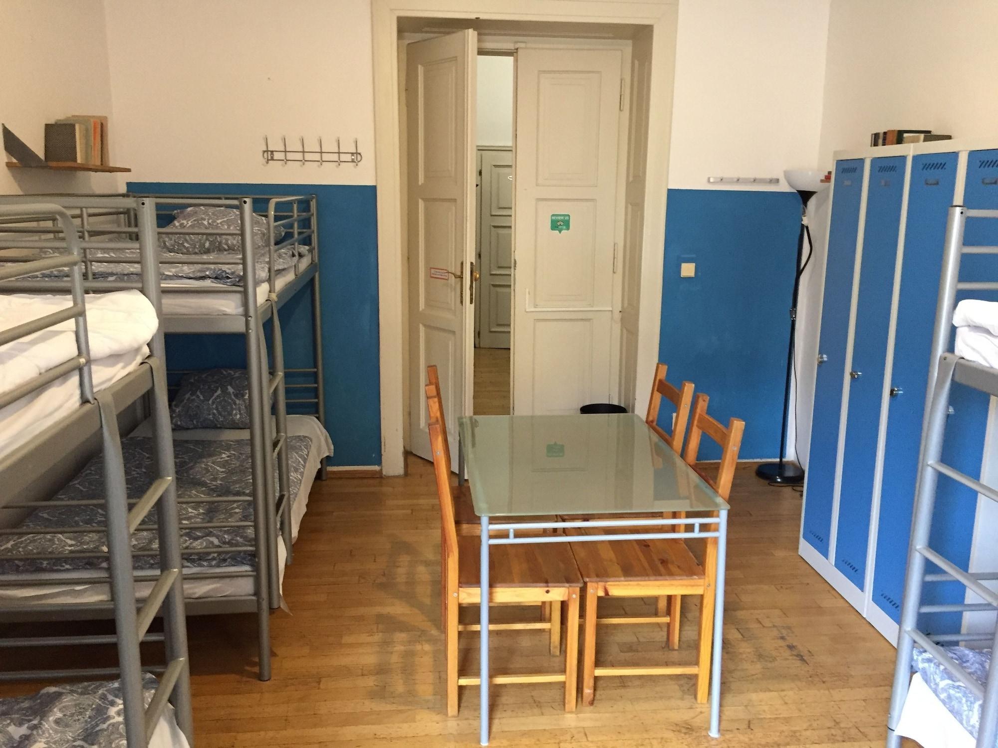 Hostal Rosemary *
